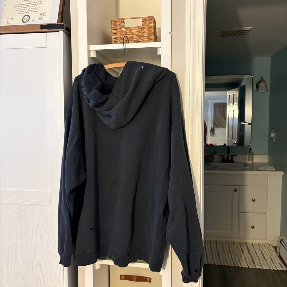 Reebok Dark Blue Sweatshirt - Picture 5 of 5